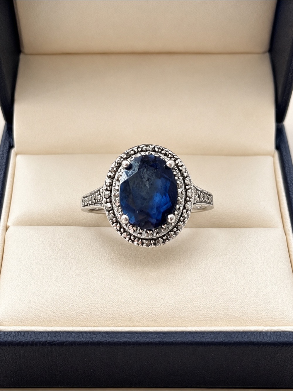 10k white Gold Blue Sapphire Halo Cocktail MICHAEL HILL Ring